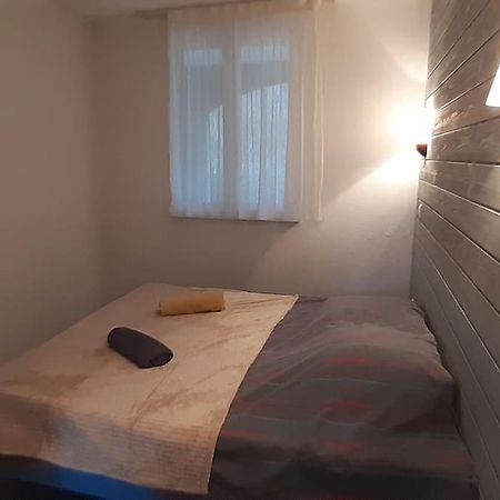 Bielle, Grand Appartement 38M2, Piscine, 4 Pers, Couchages 160X200 Exterior foto